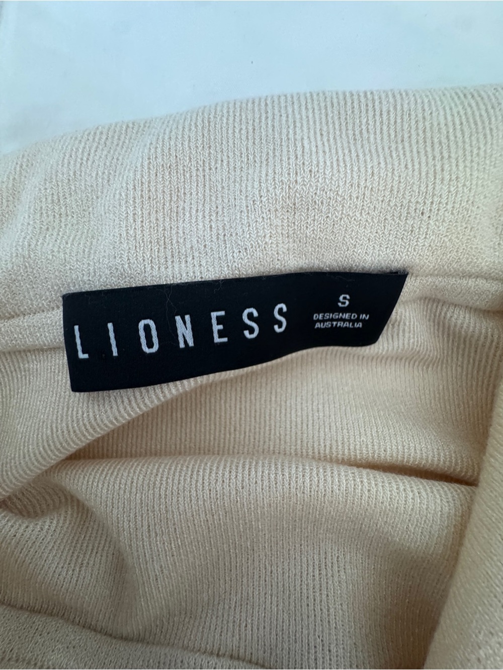 Lioness Field of Dreams Off Shoulder Ruched Maxi Dress Oatmeal Small - Picture 11 of 15